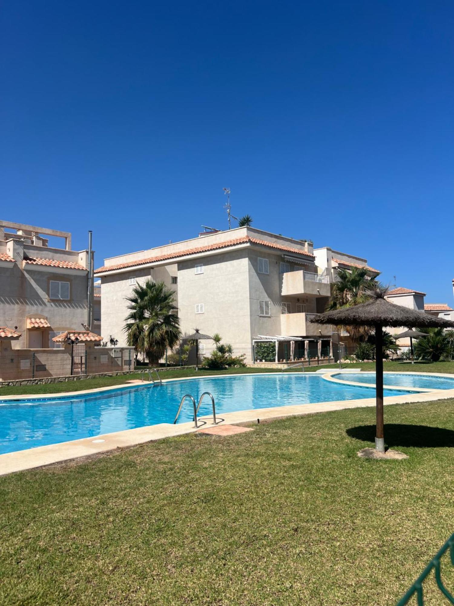 Piso Con Ac, Piscina Y Pista De Padel Y Tenis En Águilas Exterior foto
